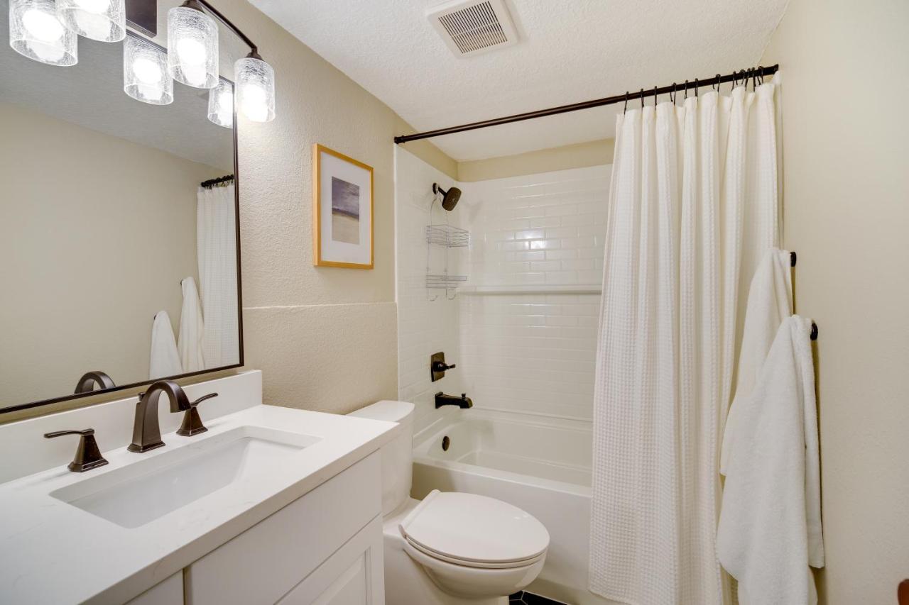 Oceanfront Satellite Beach Condo With Balcony, Views Exteriér fotografie
