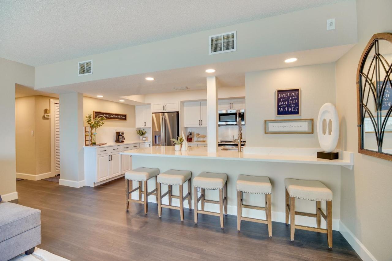 Oceanfront Satellite Beach Condo With Balcony, Views Exteriér fotografie